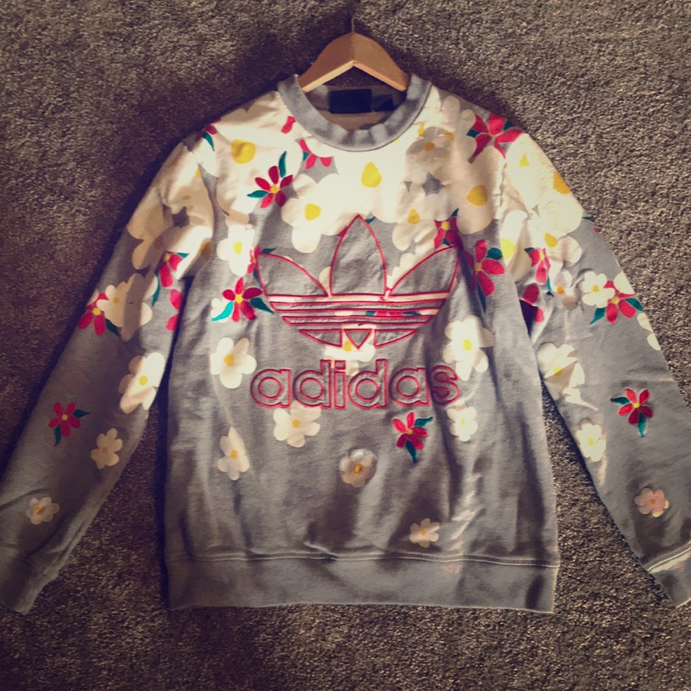 Floral PHARRELL adIdas Sweatshirt